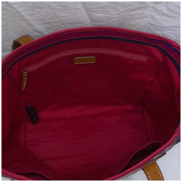 Striped Tote - Picture 3 of 8